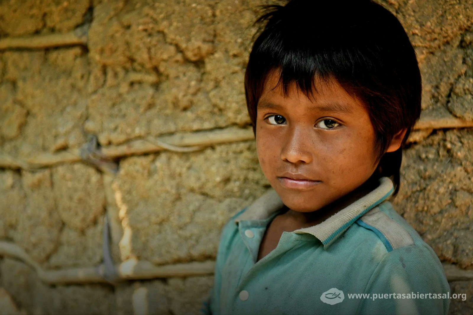 Los niños son los más afectados por la persecución en Colombia
